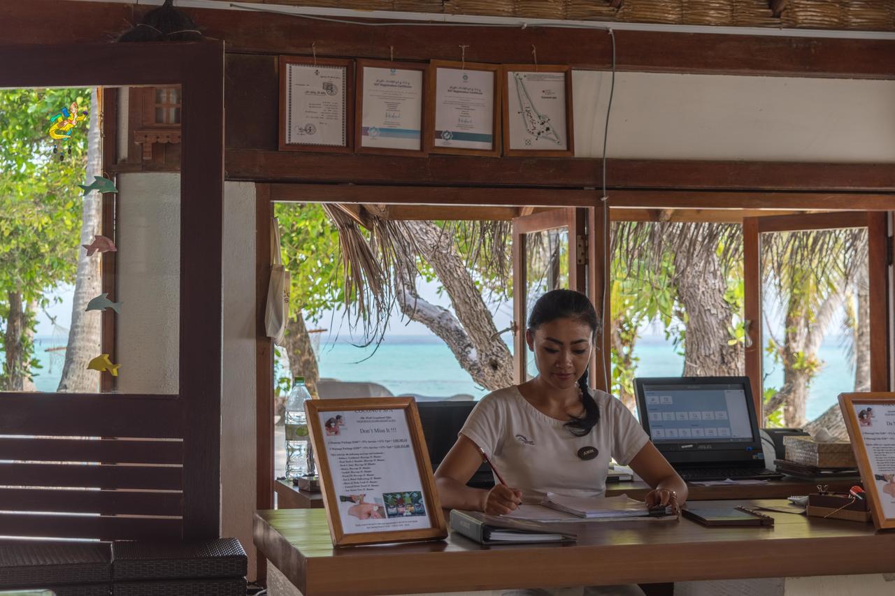 Palm Beach Island Resort & Spa Maldives Fushifaru 외부 사진