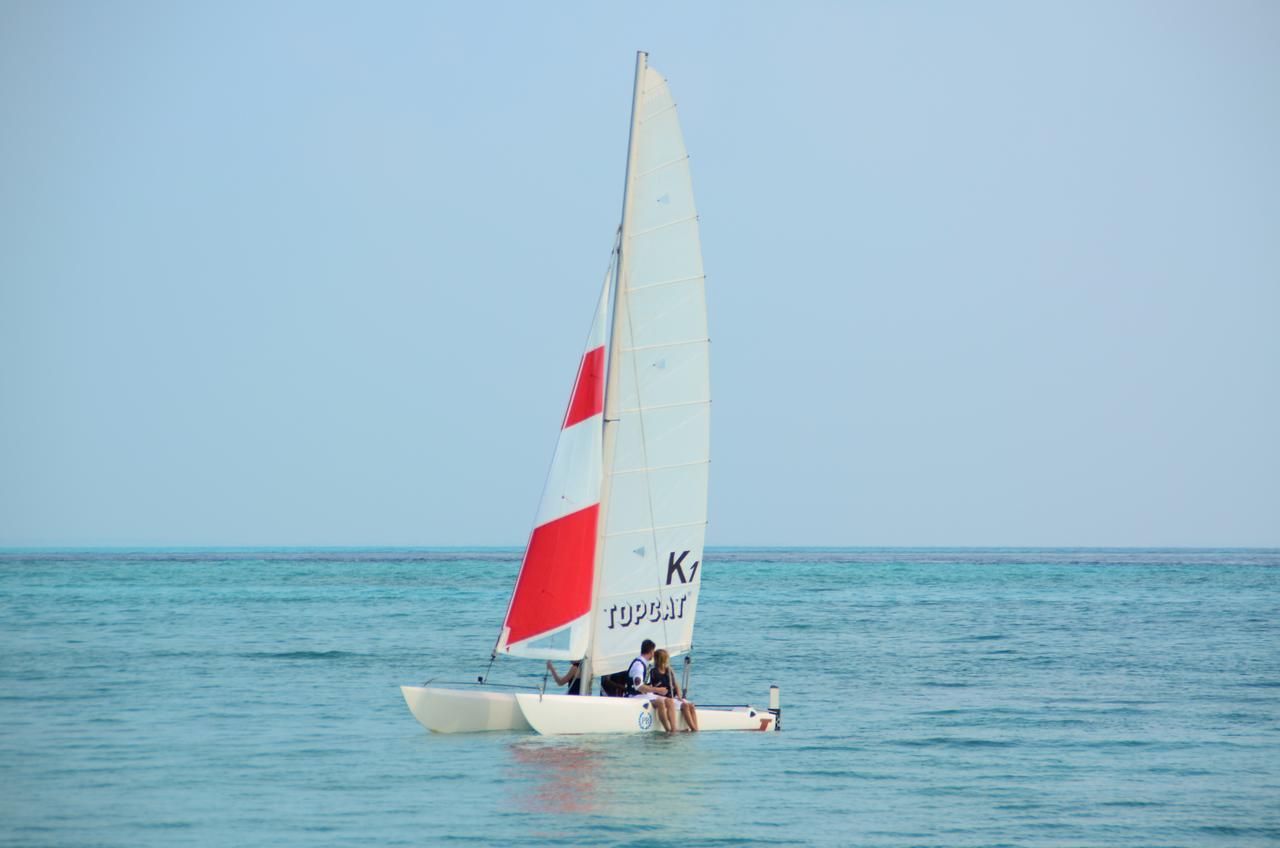 Palm Beach Island Resort & Spa Maldives Fushifaru 외부 사진